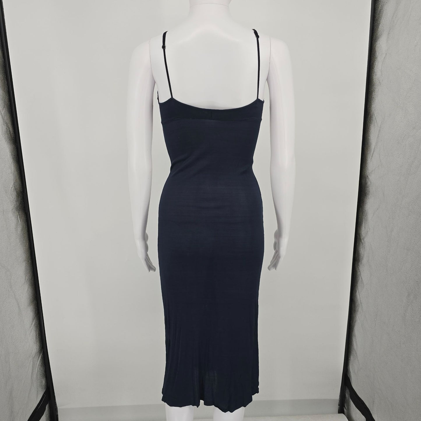 Vintage 1940s Sakura Distinctive Underthings Bemberg Rayon Navy Slip (XS/S)