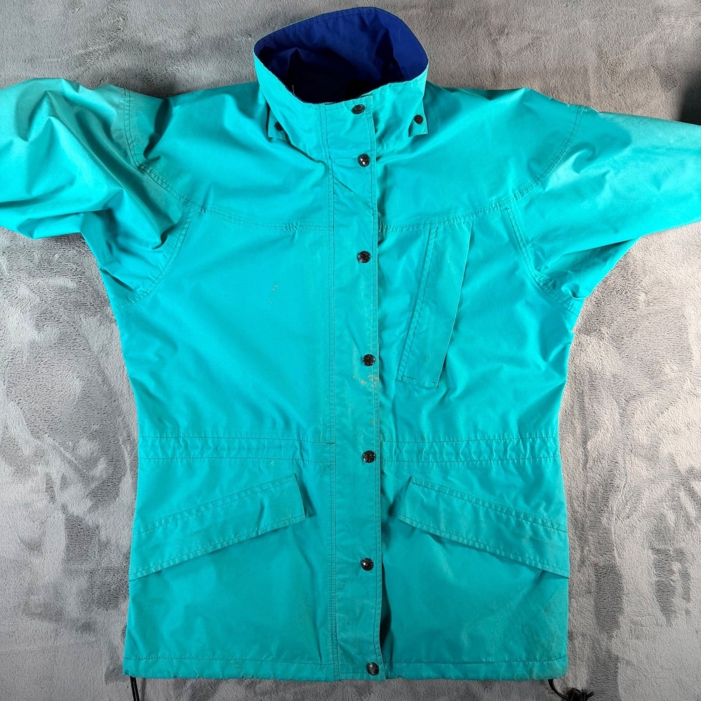 Vintage 1990s The North Face Women's Teal Made in USA Gore-Tex Shell Jacket (M)