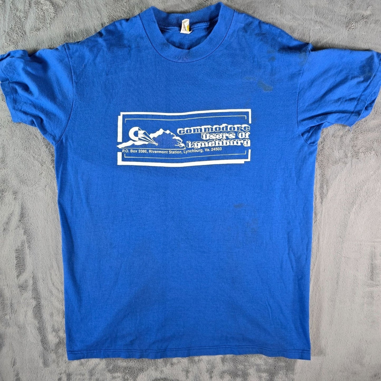 Vintage 1980s Velva Sheen Commodore Users of Lynchburg Virginia T-Shirt (L/XL)