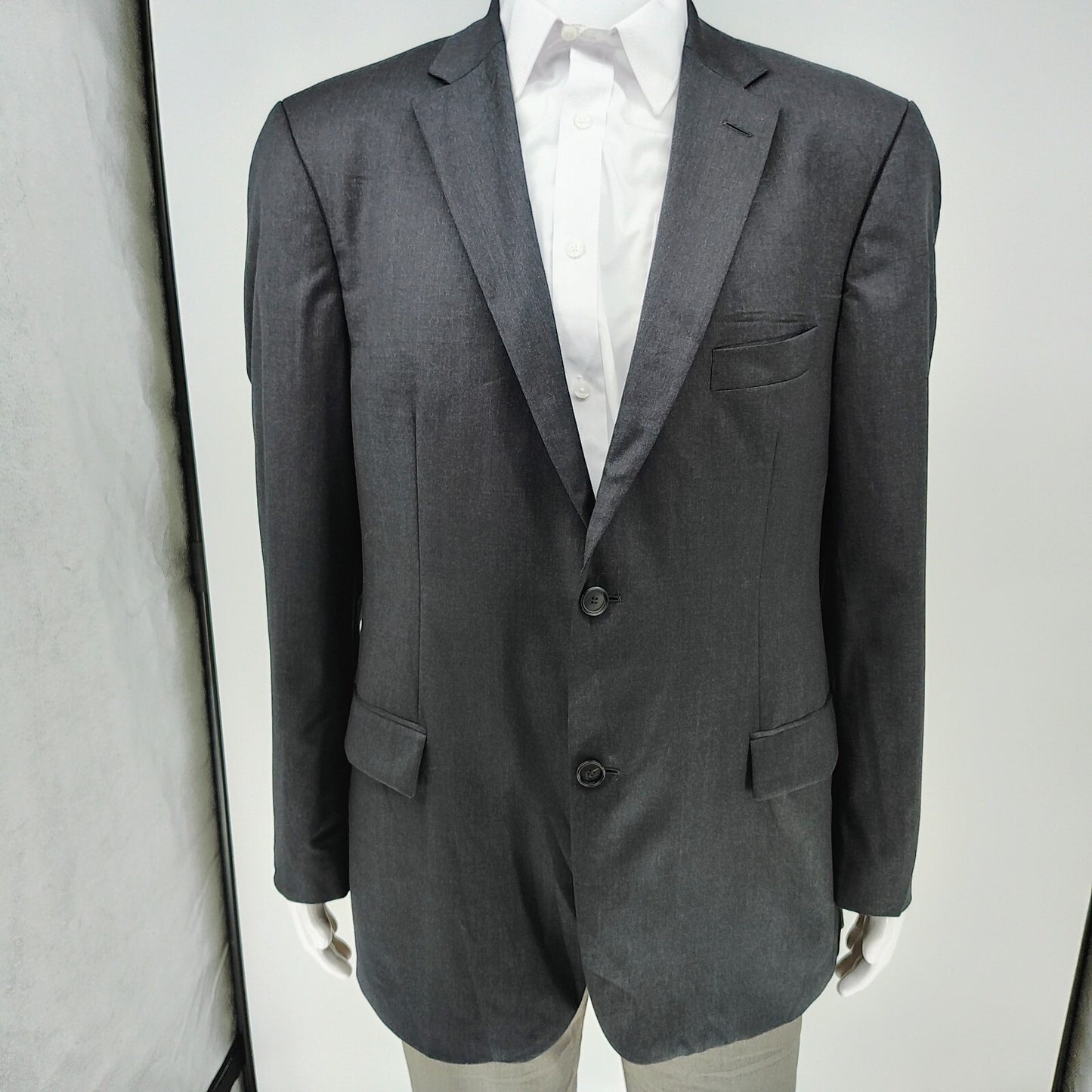Boss Hugo Boss Reda Super 100 Charcoal Pasolini/Movie US_2 Suit Jacket (44R)