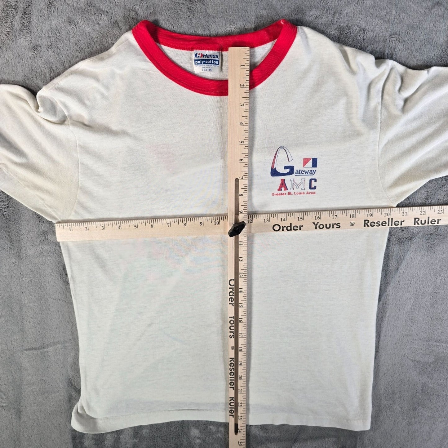 Vintage 1980s Hanes Gateway AMC Greater St. Louis Area Ringer Tee T-Shirt (M/L)