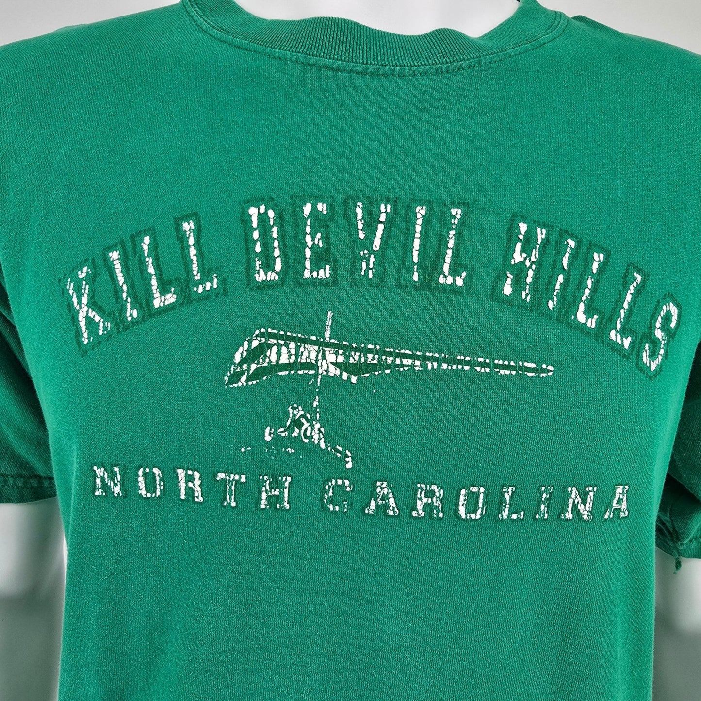 Distressed Vintage Y2K Anvil Kill Devil Hills North Carolina T-Shirt (M)