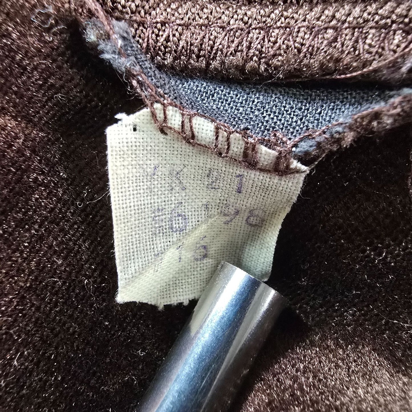 Vintage 1970s Butte Knit Women's Brown Shawl Collar Velour Blazer Jacket L)