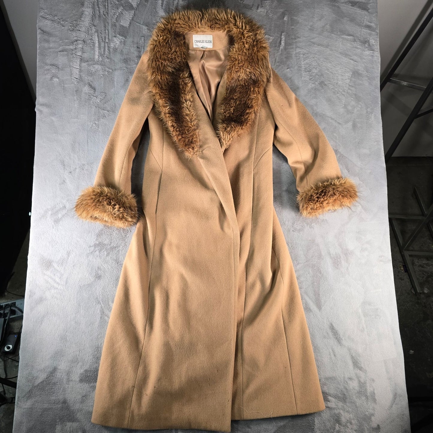 Vintage 1990s Charles Klein Women's Faux Fur Collar Wool Long Coat (Size 10/S)