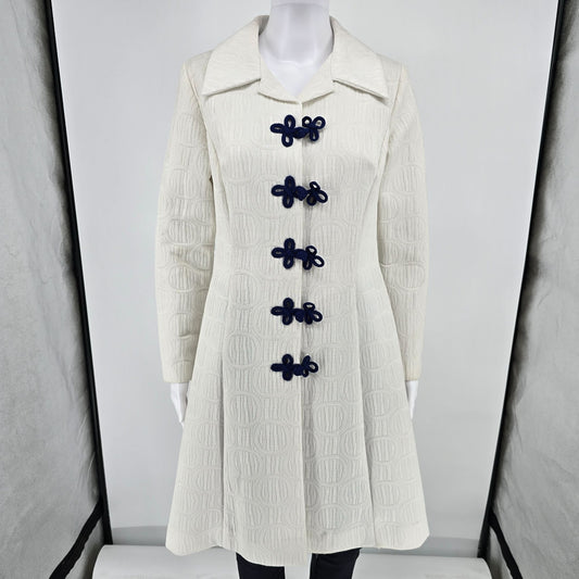 Vintage 1970s Towncraft Mod A-Line Textured Jacquard Knit Ivory Coat (S)