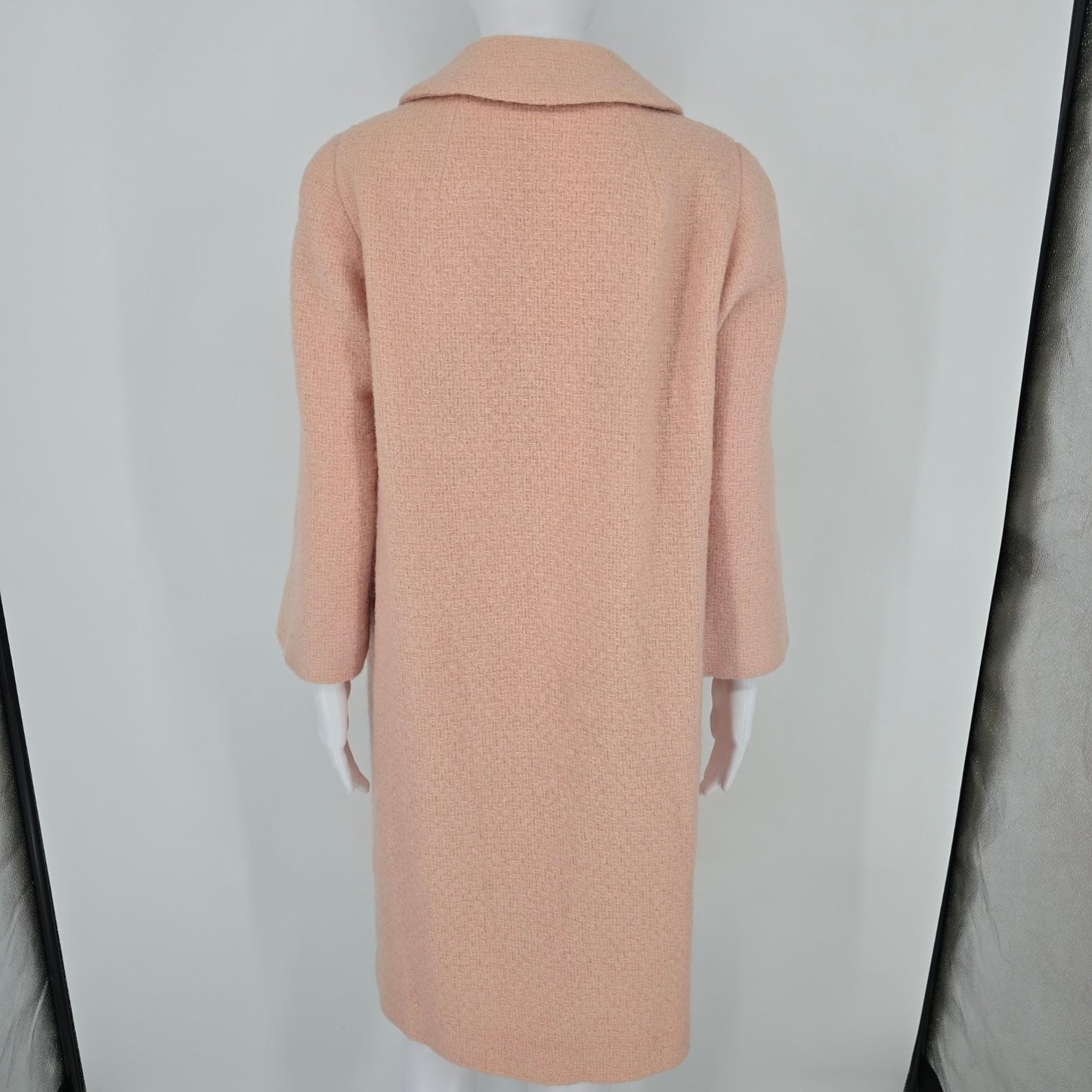 Vintage 1960s Marshall Field & Company Frank Gallant Blush Pink Mod Coat (L)