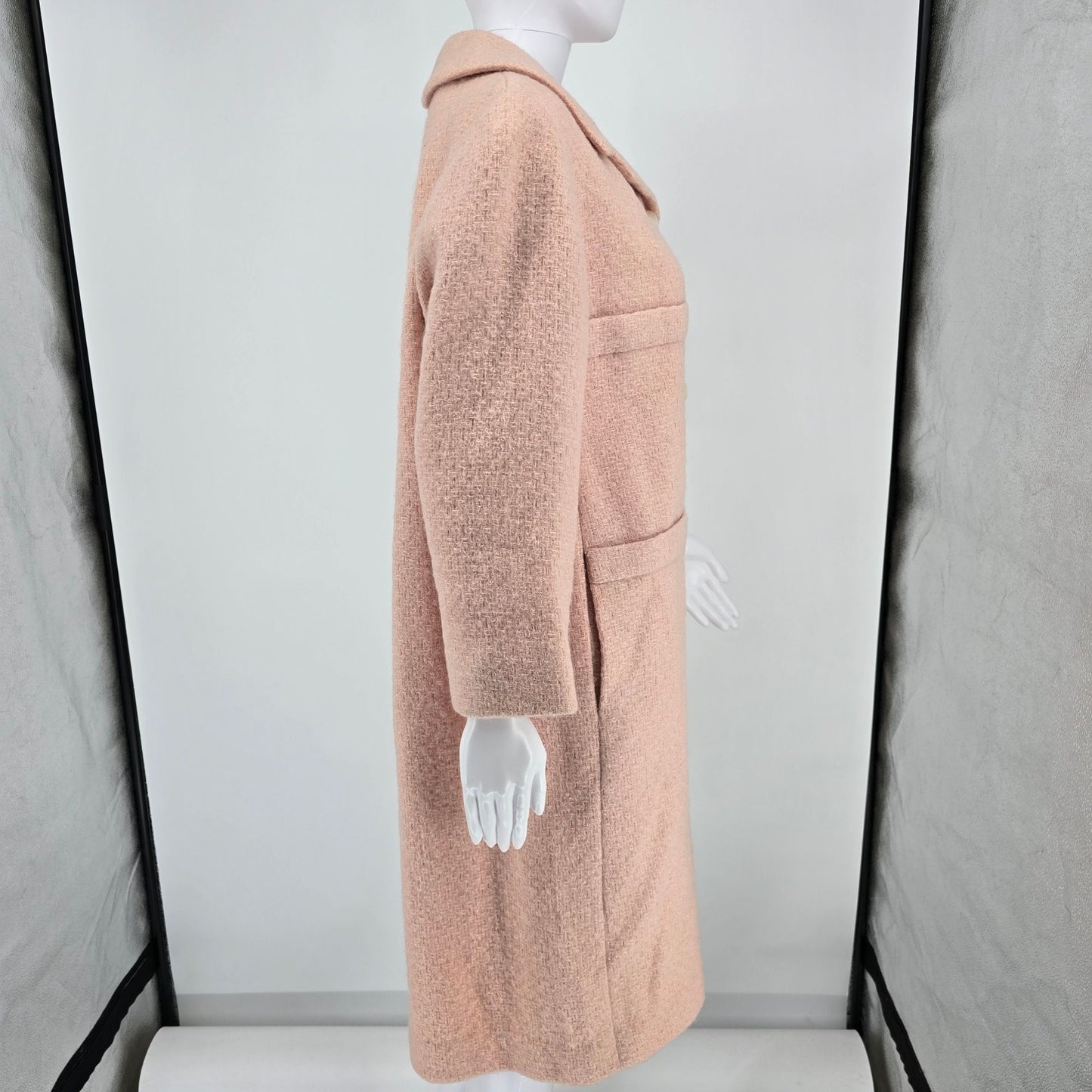 Vintage 1960s Marshall Field & Company Frank Gallant Blush Pink Mod Coat (L)