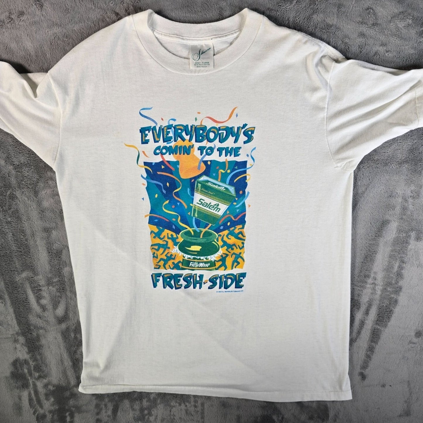 Vintage 1990s Salem Cigarettes Everybody's Comin' To The Fresh Side T-Shirt (XL)