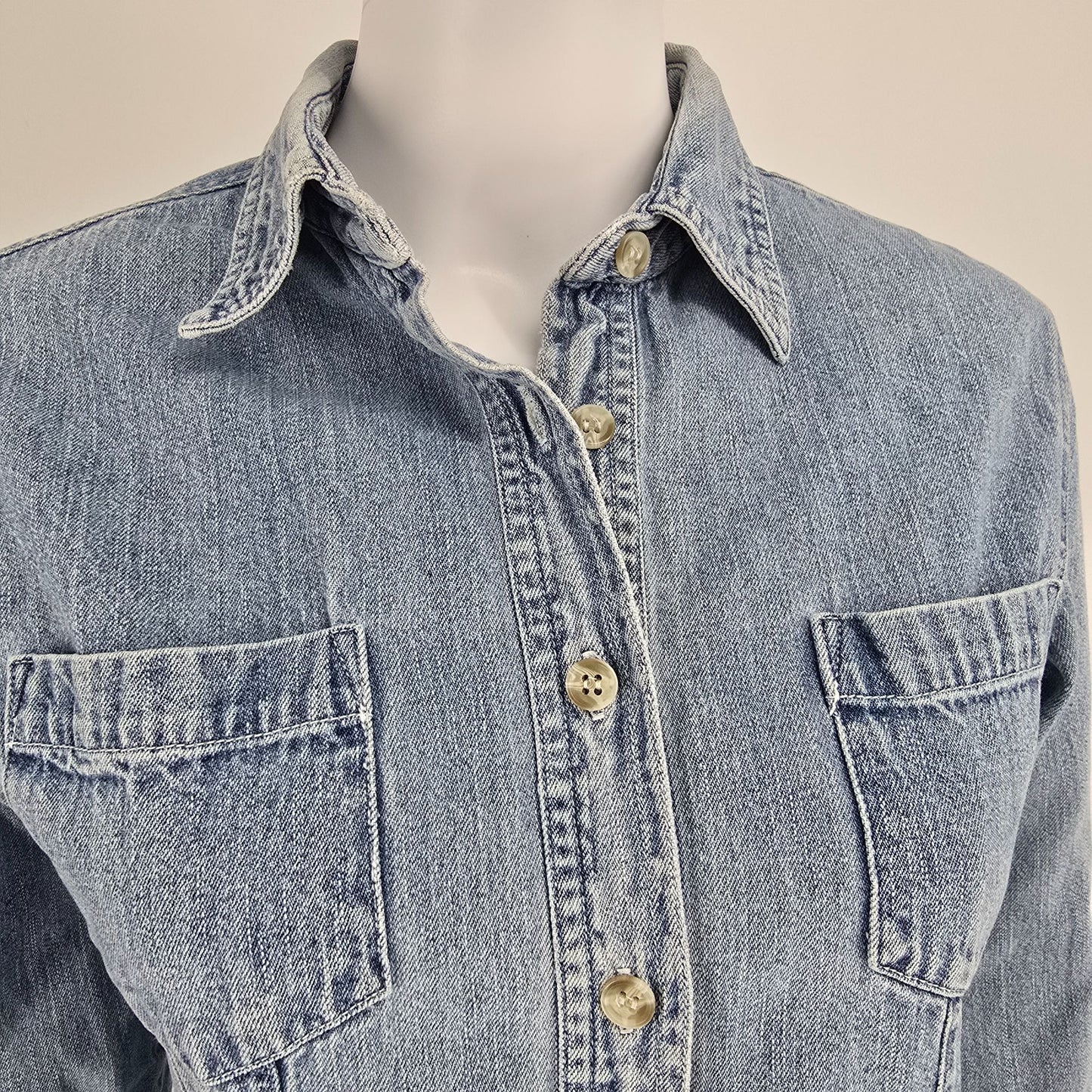 Vintage 1990s A*O American Outpost Women's Light Wash Denim Button-up Shirt (M)