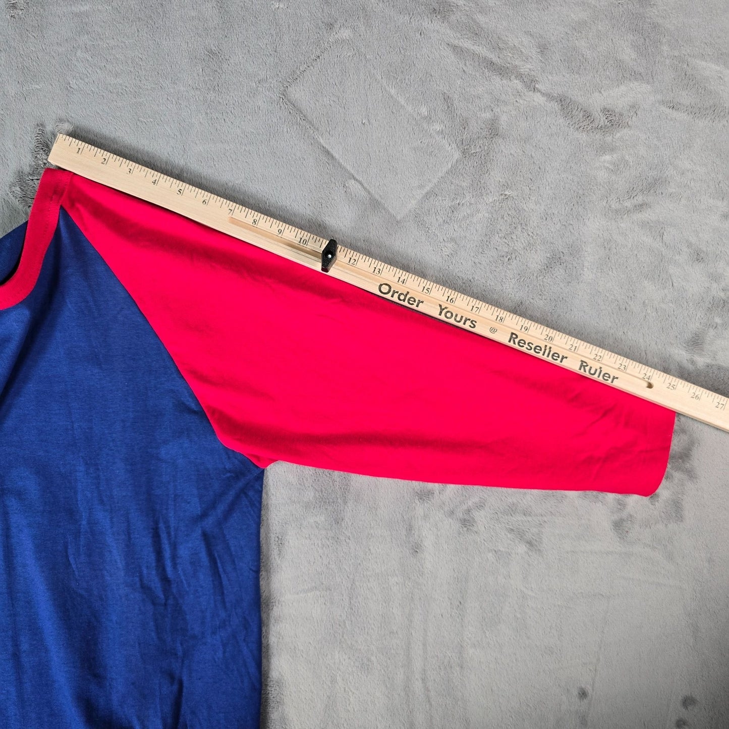 Vintage 1990s NWD Deadstock Munsingwear 3/4 Sleeve Blank Raglan Baseball Tee (L)