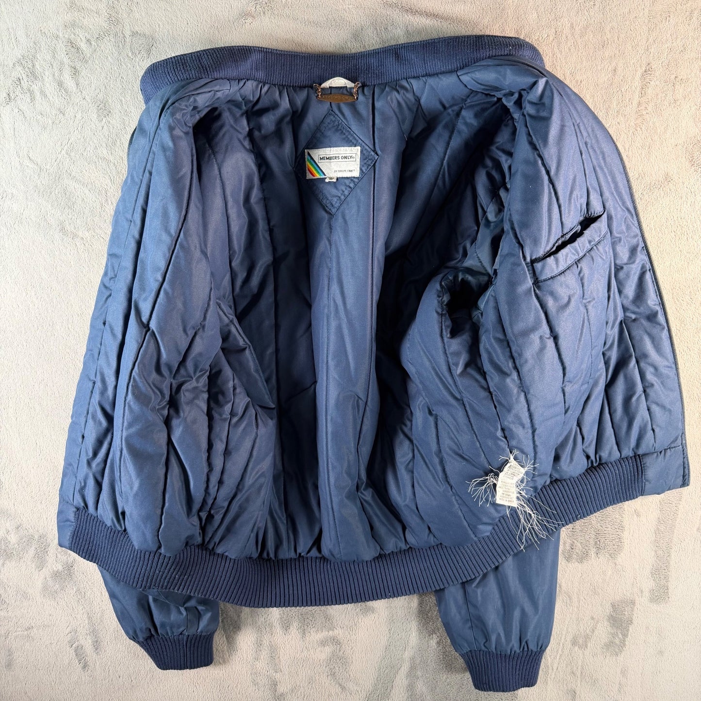 Vintage 1980s Members Only Blue Padded Bomber Jacket (Size 40/Medium)