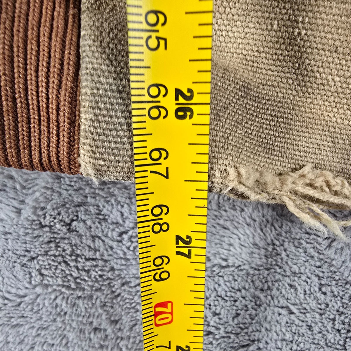 Thrashed Vintage 1990s Carhartt JR106/J03 BRN Thermal-Lined Active Jacket (L)