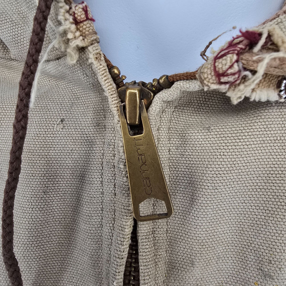 Thrashed Vintage 1990s Carhartt JR106/J03 BRN Thermal-Lined Active Jacket (L)