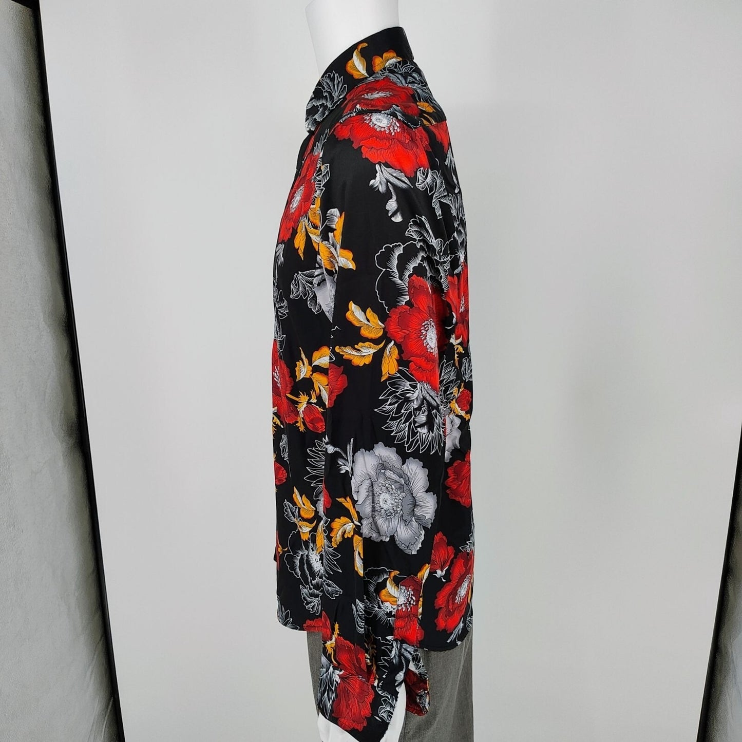 Euow Mens Floral Long Sleeve Black, Red, Gray, and Yellow Hawaiian Shirt (S)