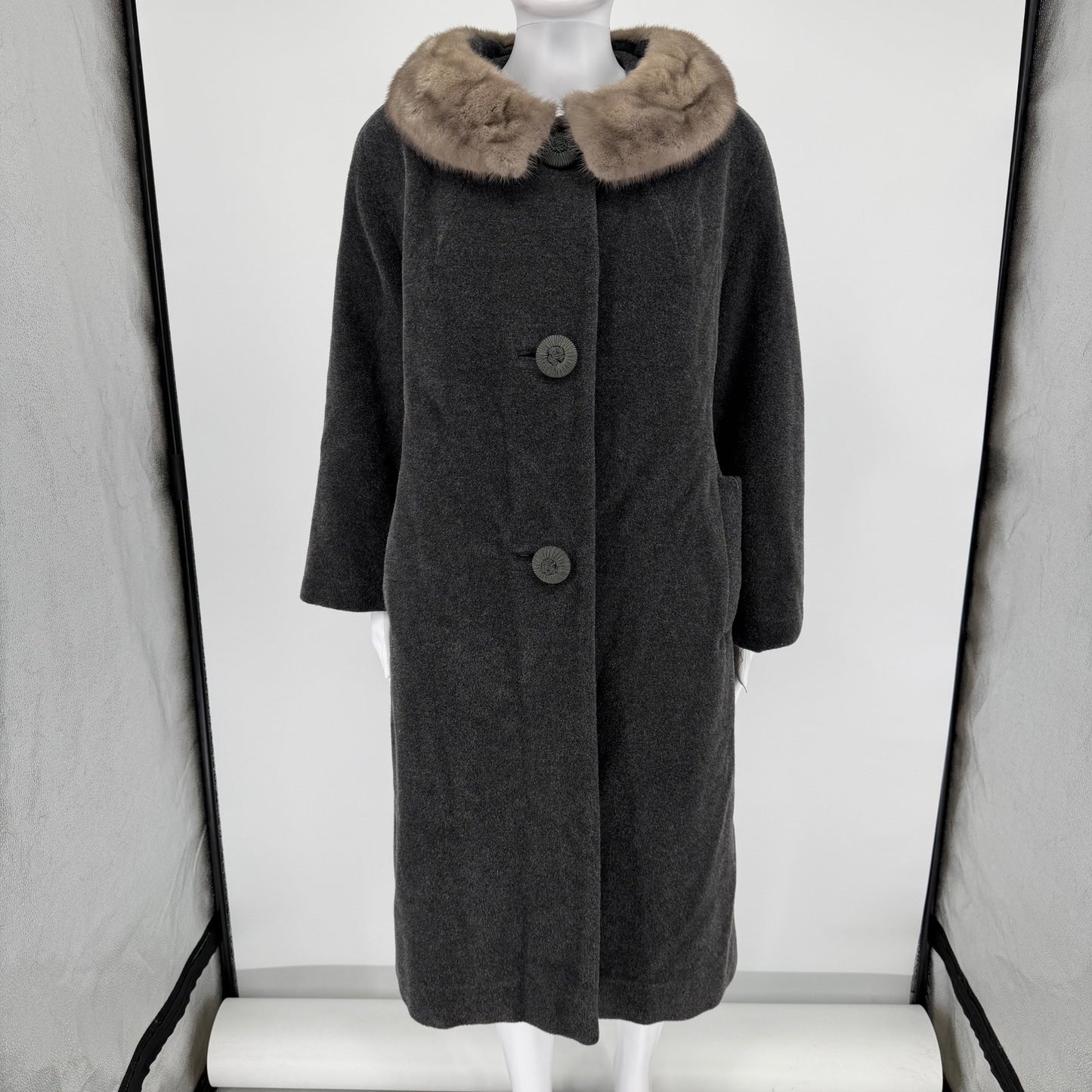 Vintage 1960s Rike-Kumler Women's Fur Collar Constantino Wool Coat (XL)