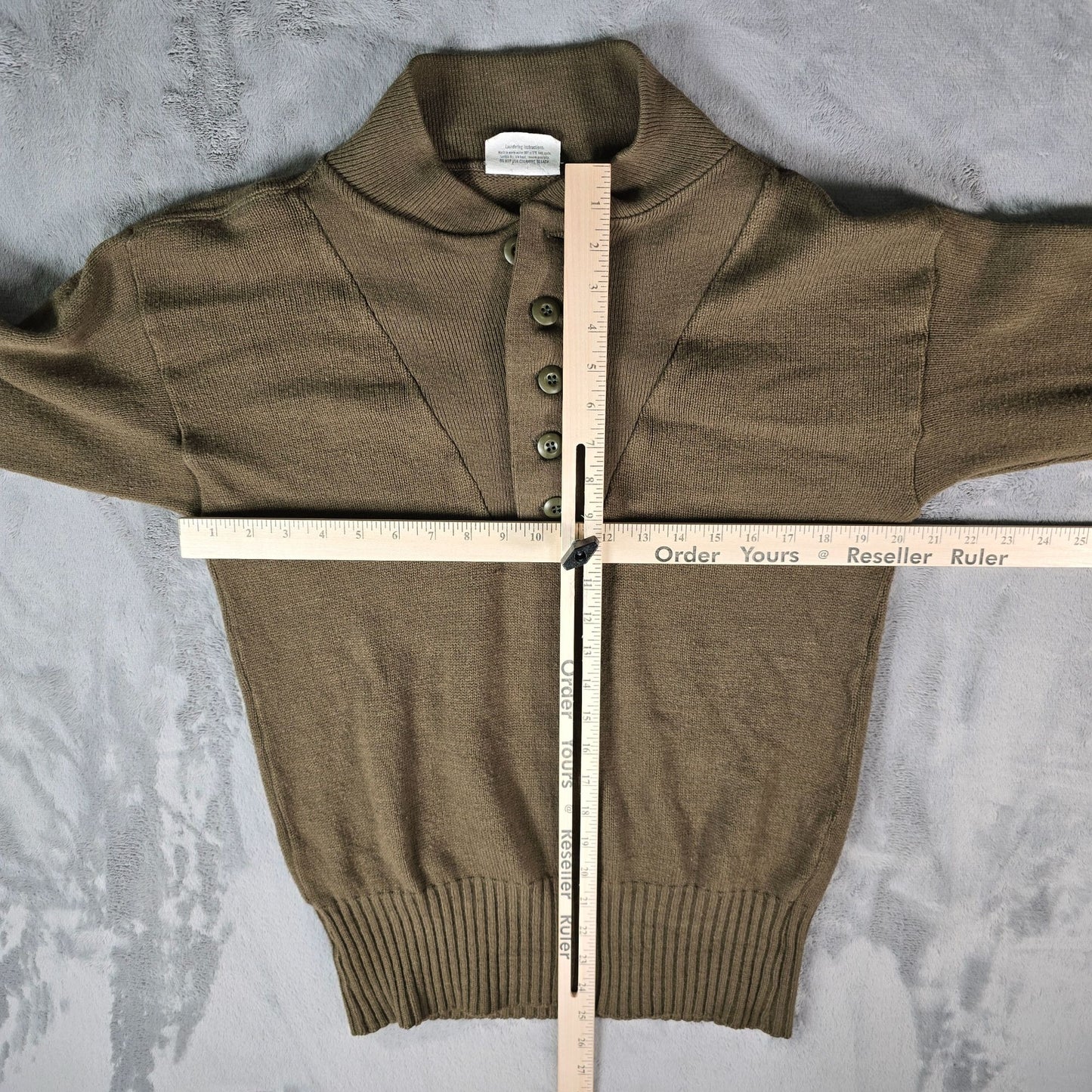 Vintage 1994 Men's U.S. Army Mitt's Nitts Acrylic Olive Drab OD Sweater (M)