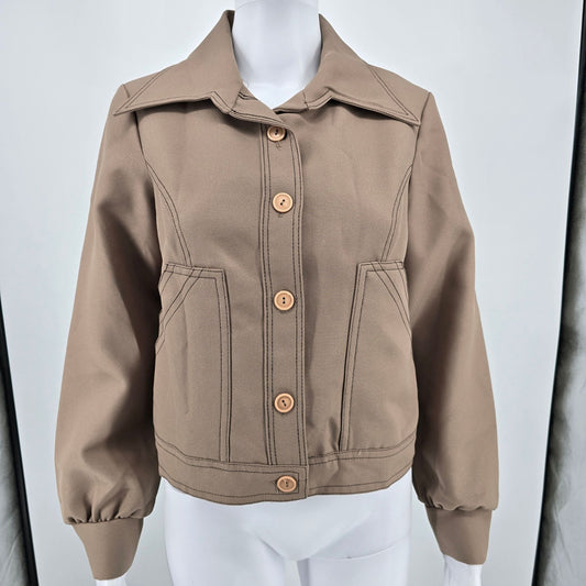 Vintage 1970s Women's Taupe Cropped Wide Collar Button-Up Jacket (Medium)