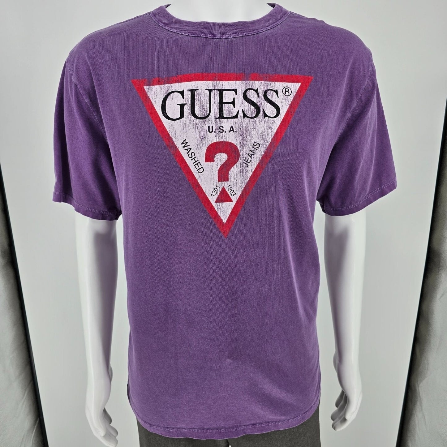 Y2K 2000s Guess Jeans Distressed Triangle Logo Purple Graphic T-Shirt (Medium)