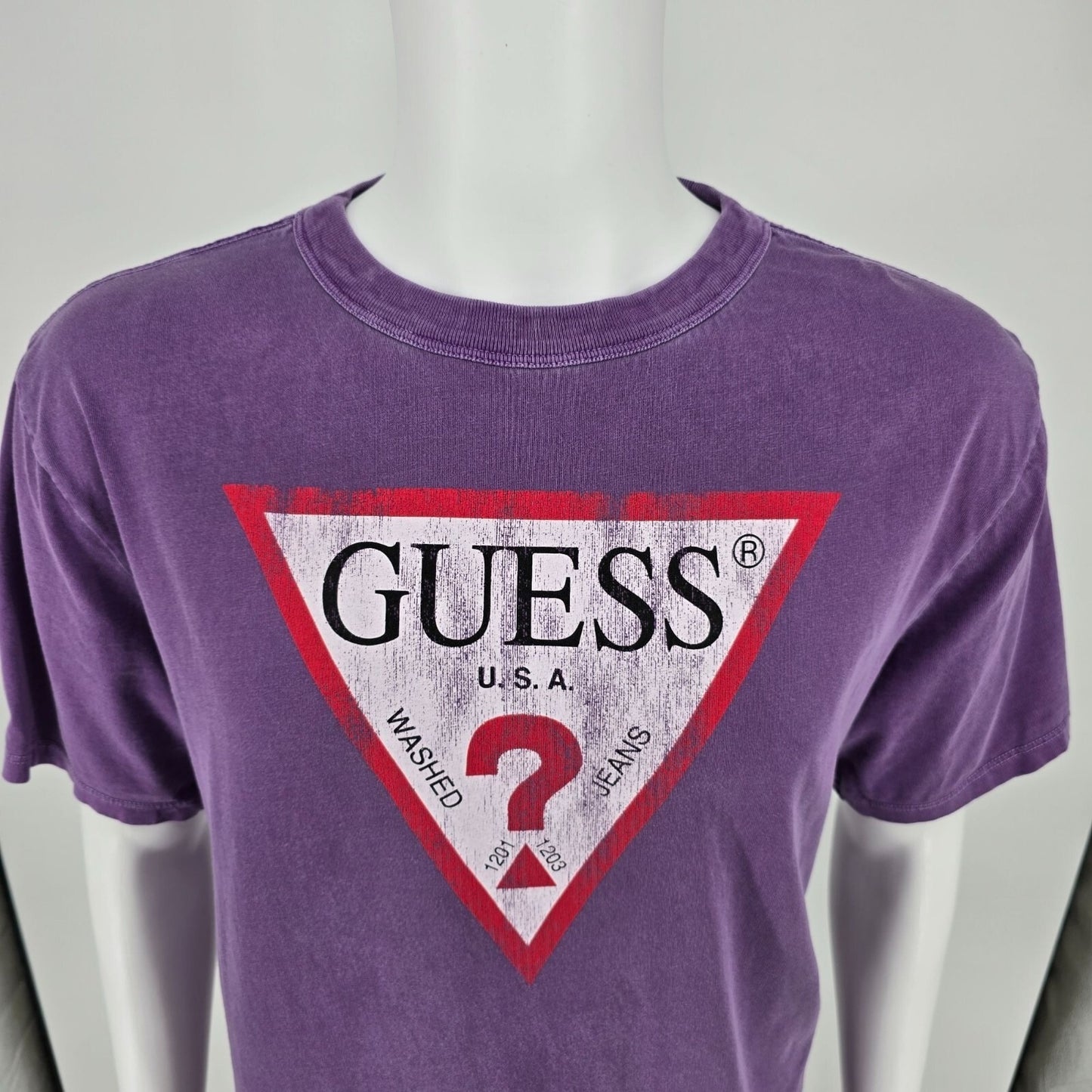 Y2K 2000s Guess Jeans Distressed Triangle Logo Purple Graphic T-Shirt (Medium)