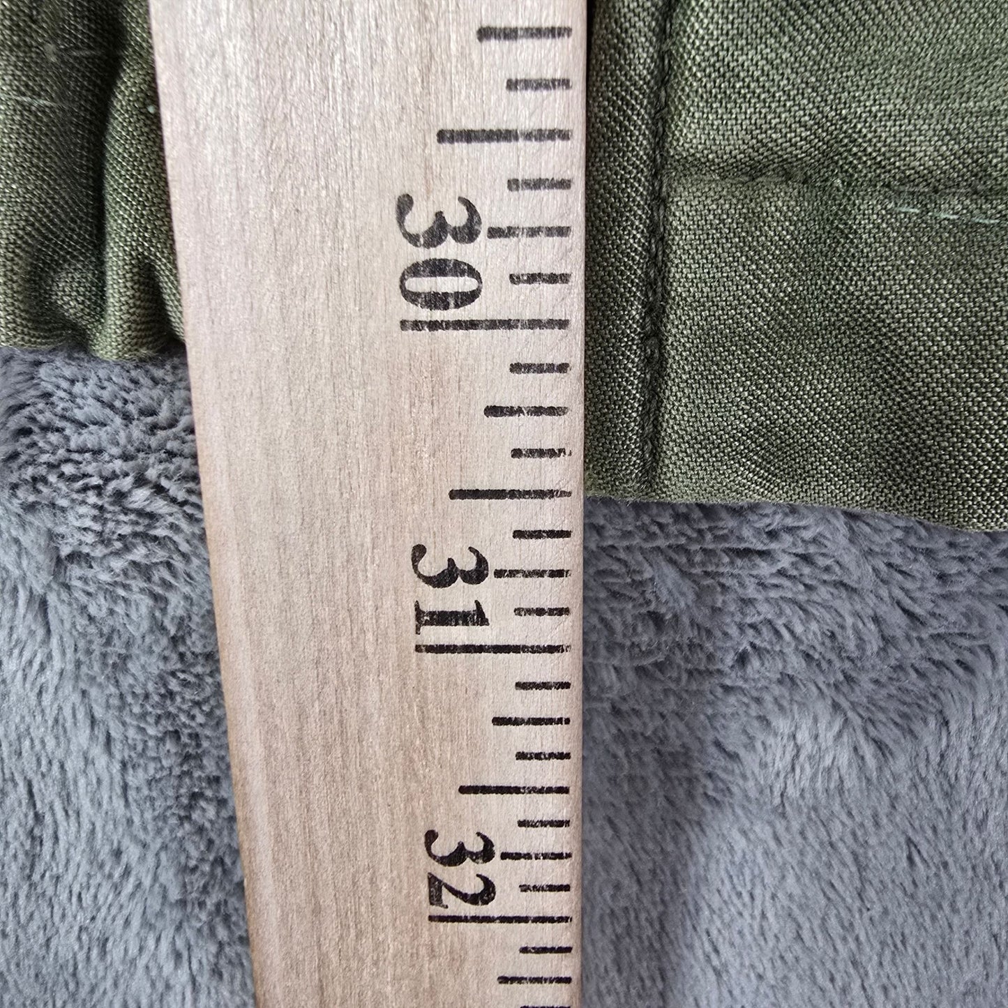 Vintage 1970s U.S. Army OG-107 Olive Green Cold Weather M-1965 Field Jacket (M)