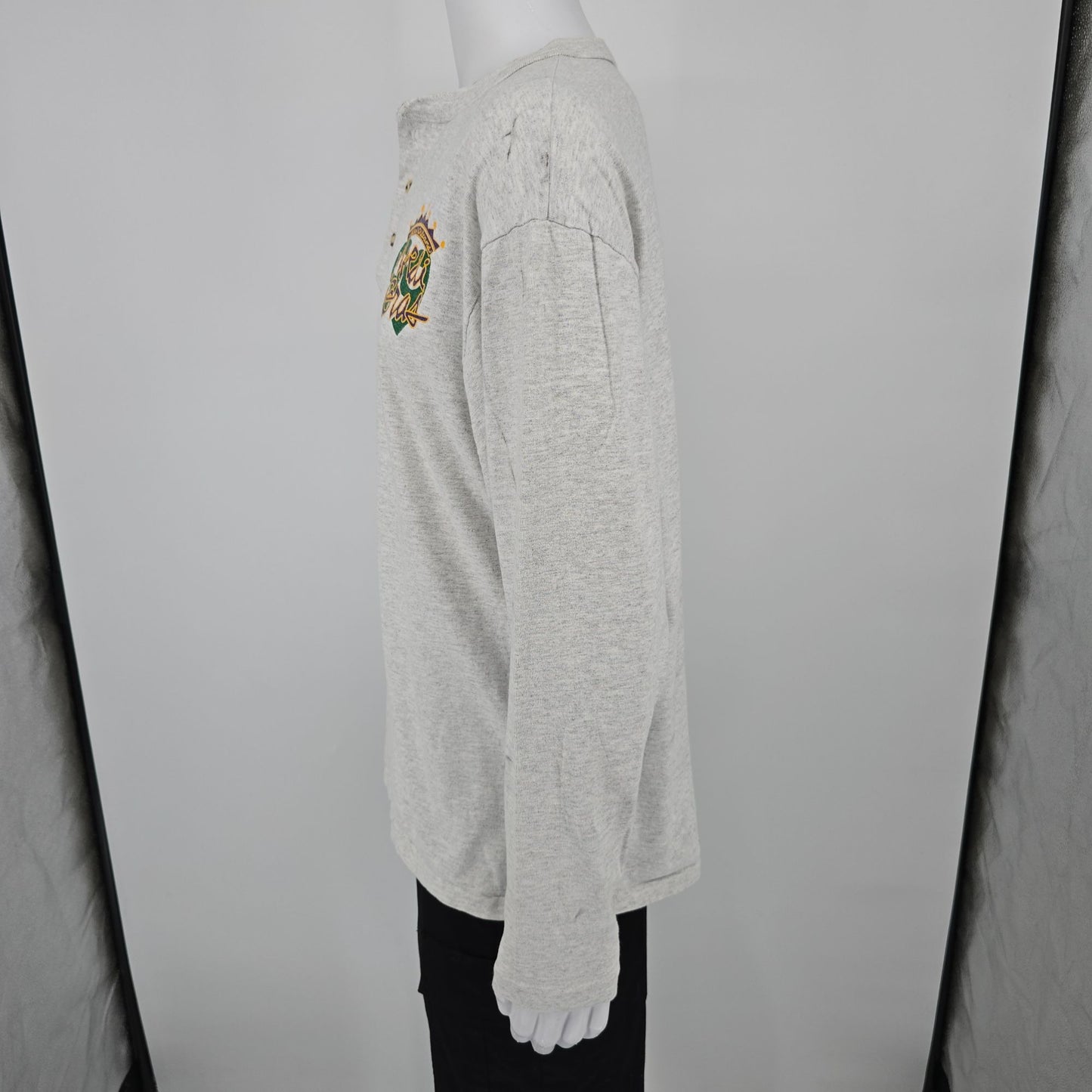 Vintage 1990s Cotton Deluxe New Orleans Mardi Gras Long Sleeve Henley Tee (XL)