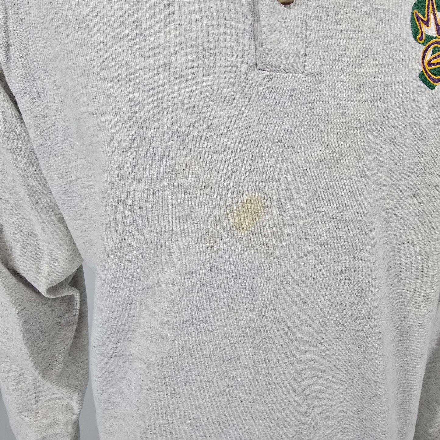Vintage 1990s Cotton Deluxe New Orleans Mardi Gras Long Sleeve Henley Tee (XL)