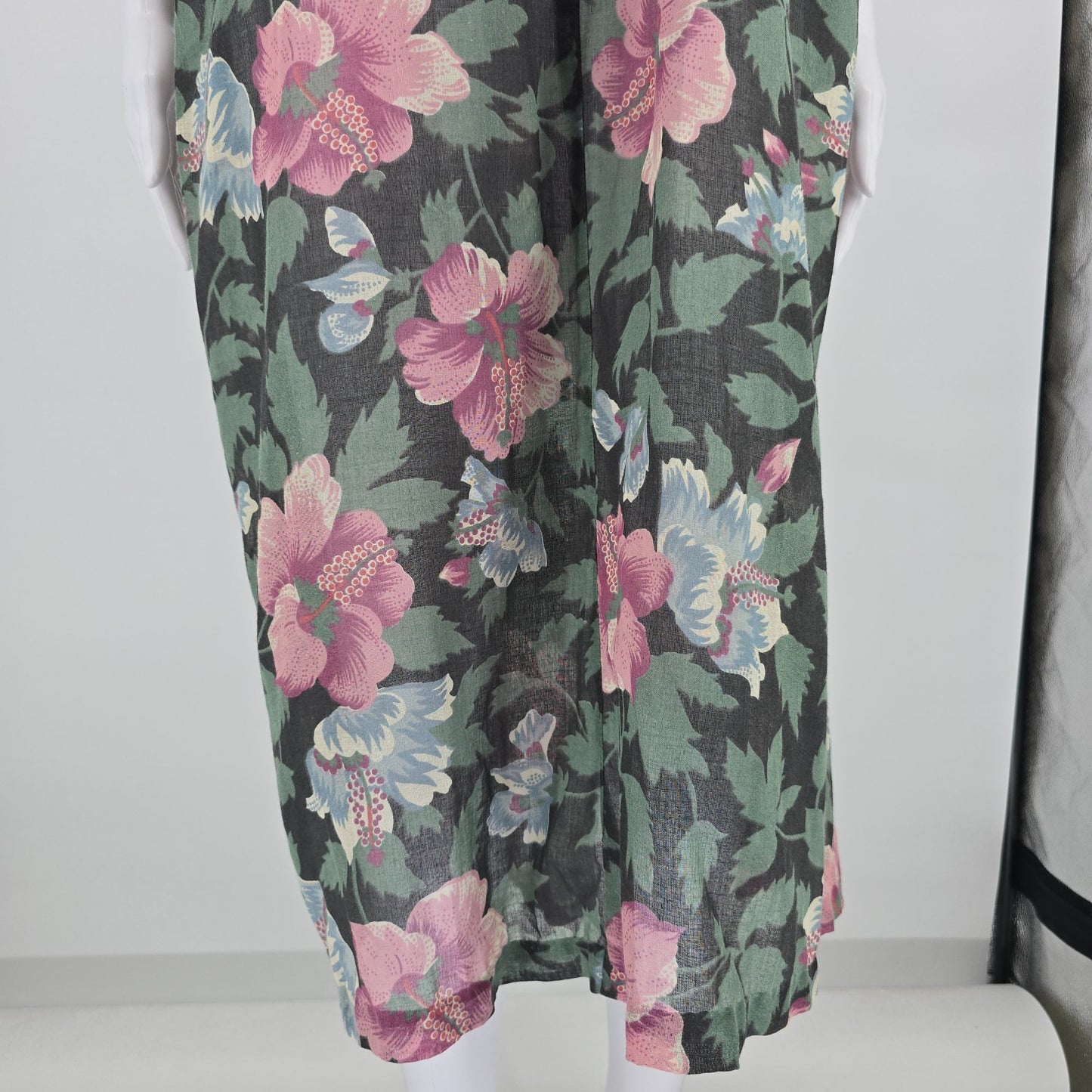 Vintage 1980s Victoriana Black/Green Sheer Floral Gauze Coverup/Midi Dress (OS)