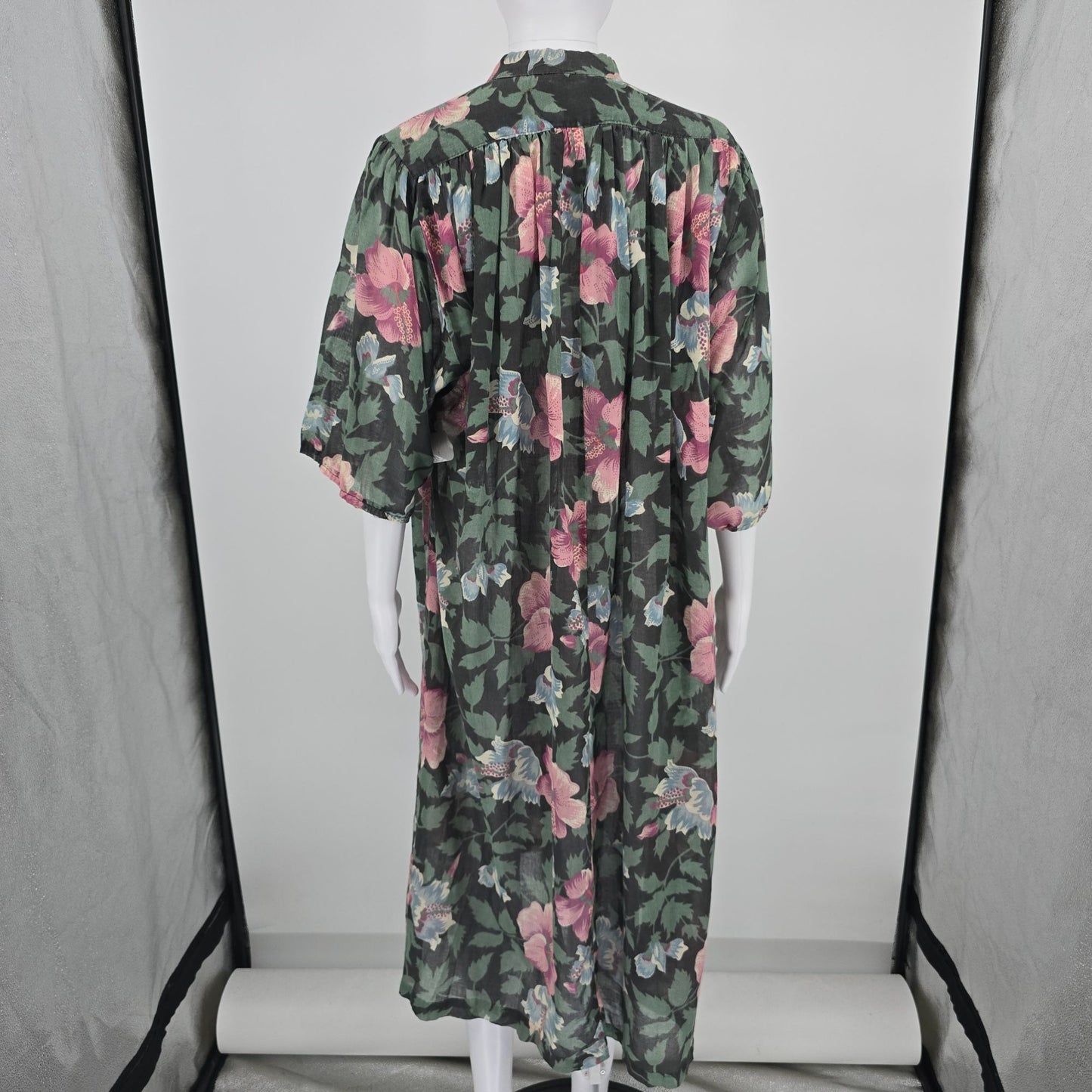 Vintage 1980s Victoriana Black/Green Sheer Floral Gauze Coverup/Midi Dress (OS)