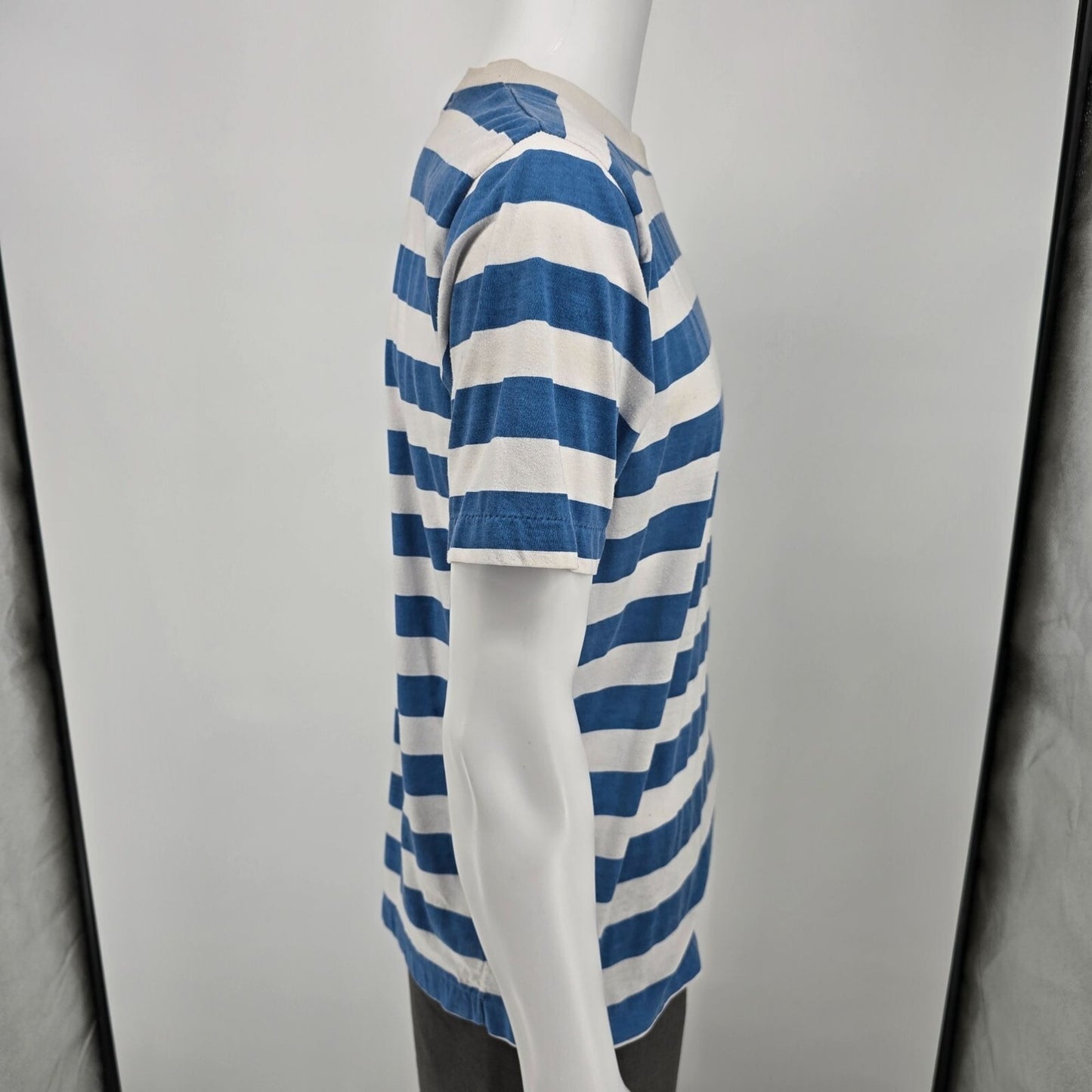 Vintage 1990s Embroidered Bahamas Yachting Striped Nautical T-Shirt (M)