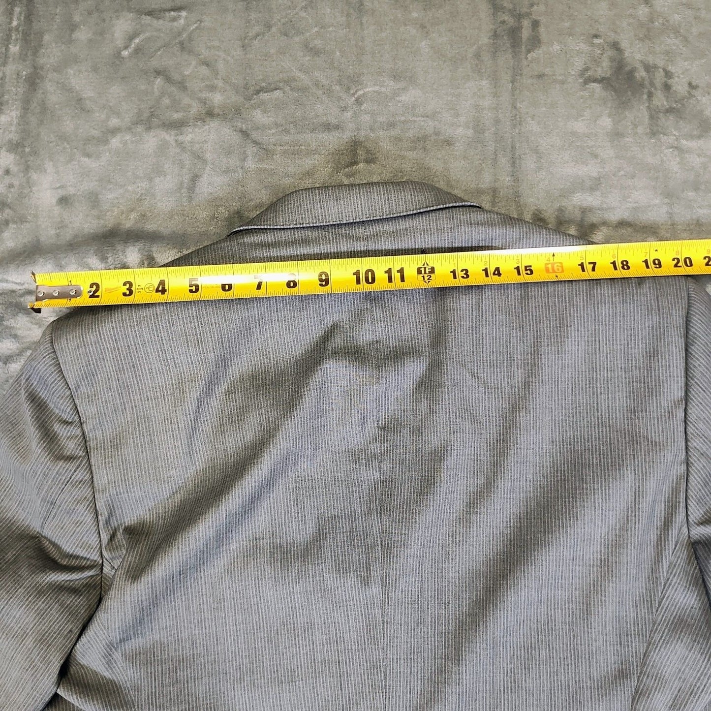 Boss Hugo Boss Gray Striped The James3/Sharp5 Suit Jacket (46L) *FLAW*