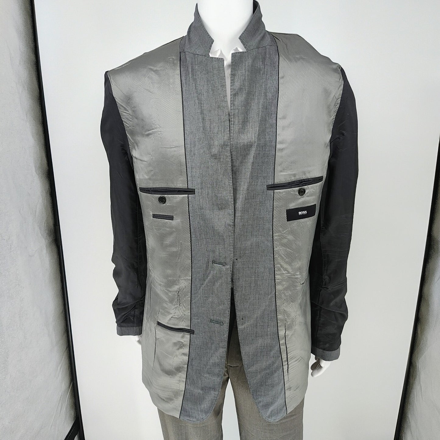 Boss Hugo Boss Gray Striped The James3/Sharp5 Suit Jacket (46L) *FLAW*
