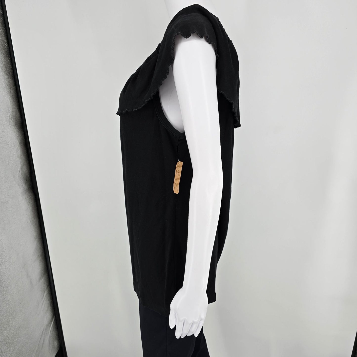 Vintage 1980s Whateverwear Black Cotton Ruffle Flounce Sleeveless Top (L)
