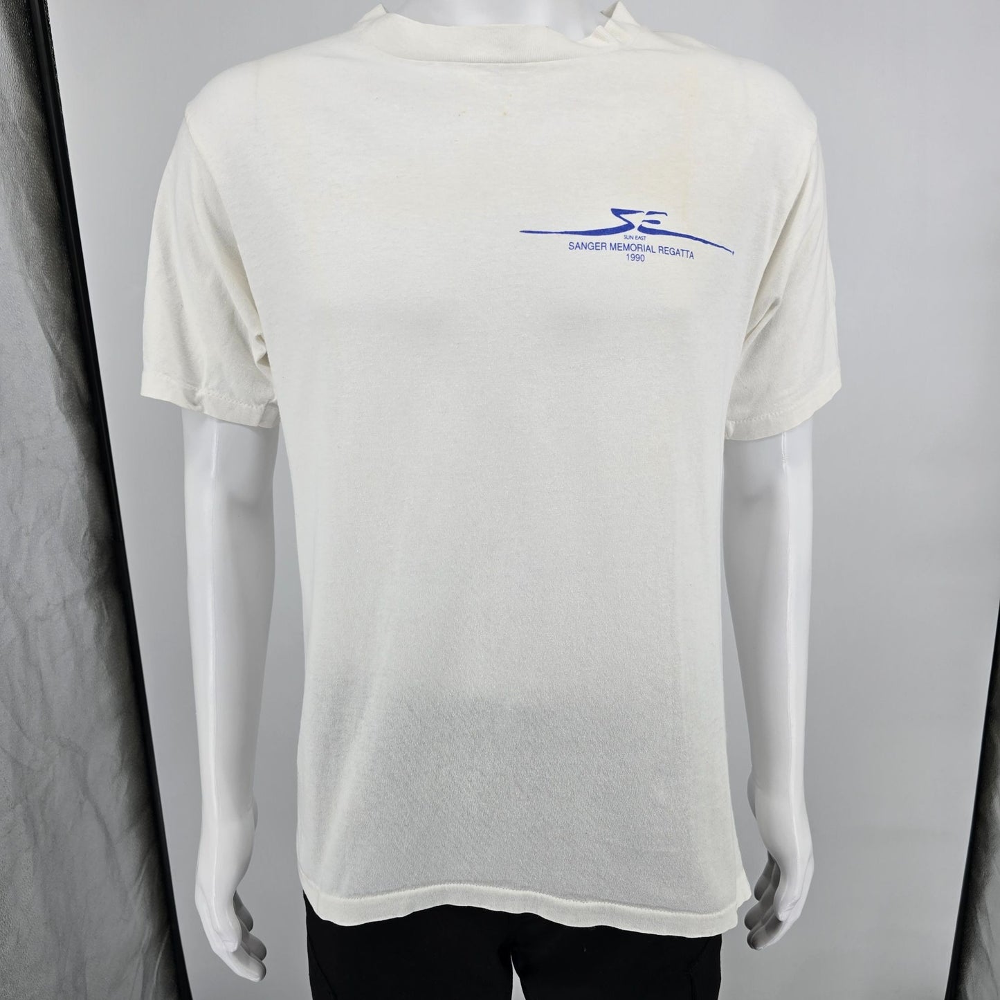 Vintage 1990 Sun East White Sanger Memorial Regatta Windsurfing T-Shirt (M)