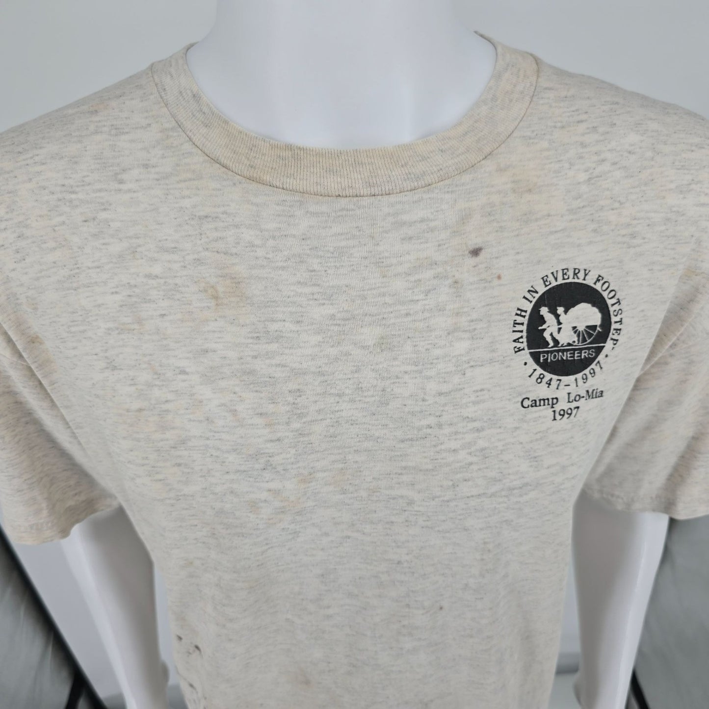 Vintage 1997 Mormon Camp Lo-Mia Pioneers "Faith in Every Footstep" T-Shirt (XL)
