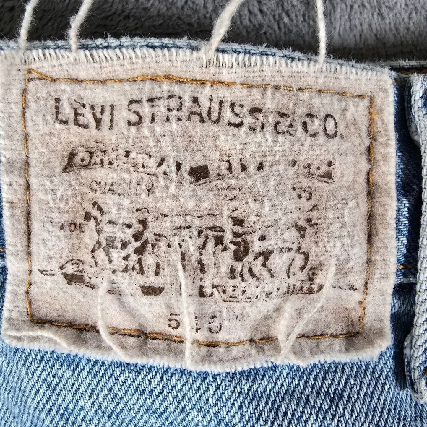 Vintage 1998 Levi's Mens 540 Relaxed Fit Light Wash Brown Tab Blue Jeans (54x23)