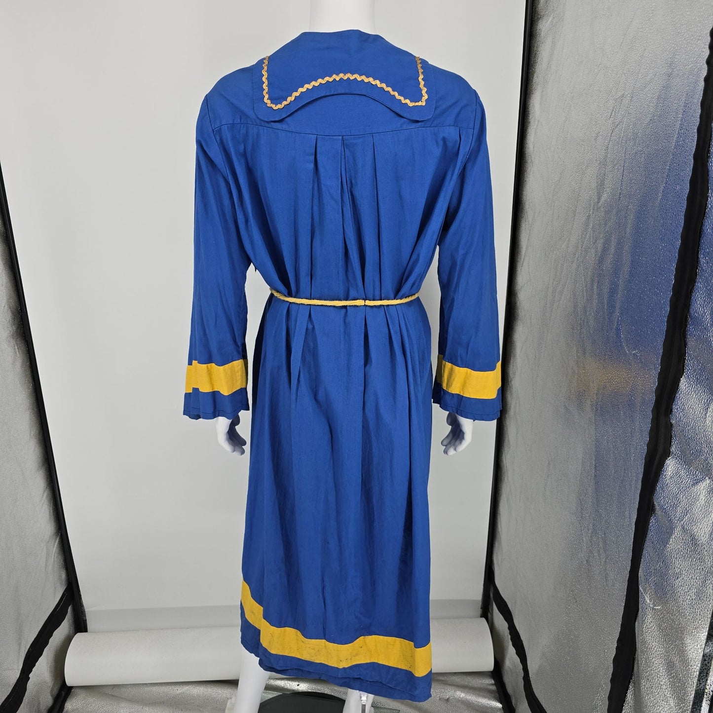 Vintage 1970s Handmade Blue/Gold Theatrical Costume/ Medieval Choir Robe (OSFM)