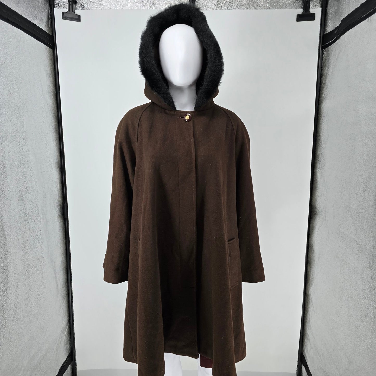 Vintage 1980s Stephanie Matthews Women's Brown Faux Fur Trim Hooded Coat (XXL)