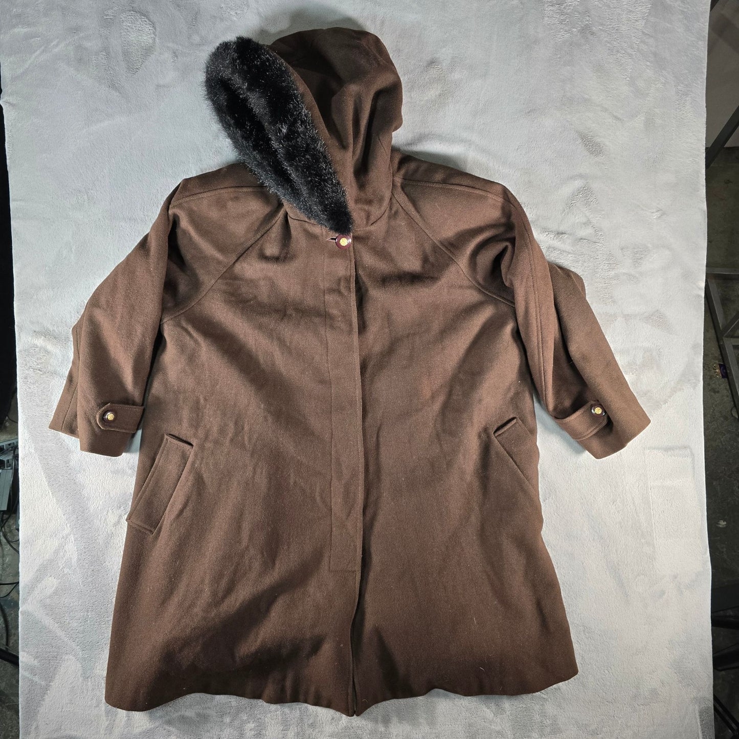 Vintage 1980s Stephanie Matthews Women's Brown Faux Fur Trim Hooded Coat (XXL)