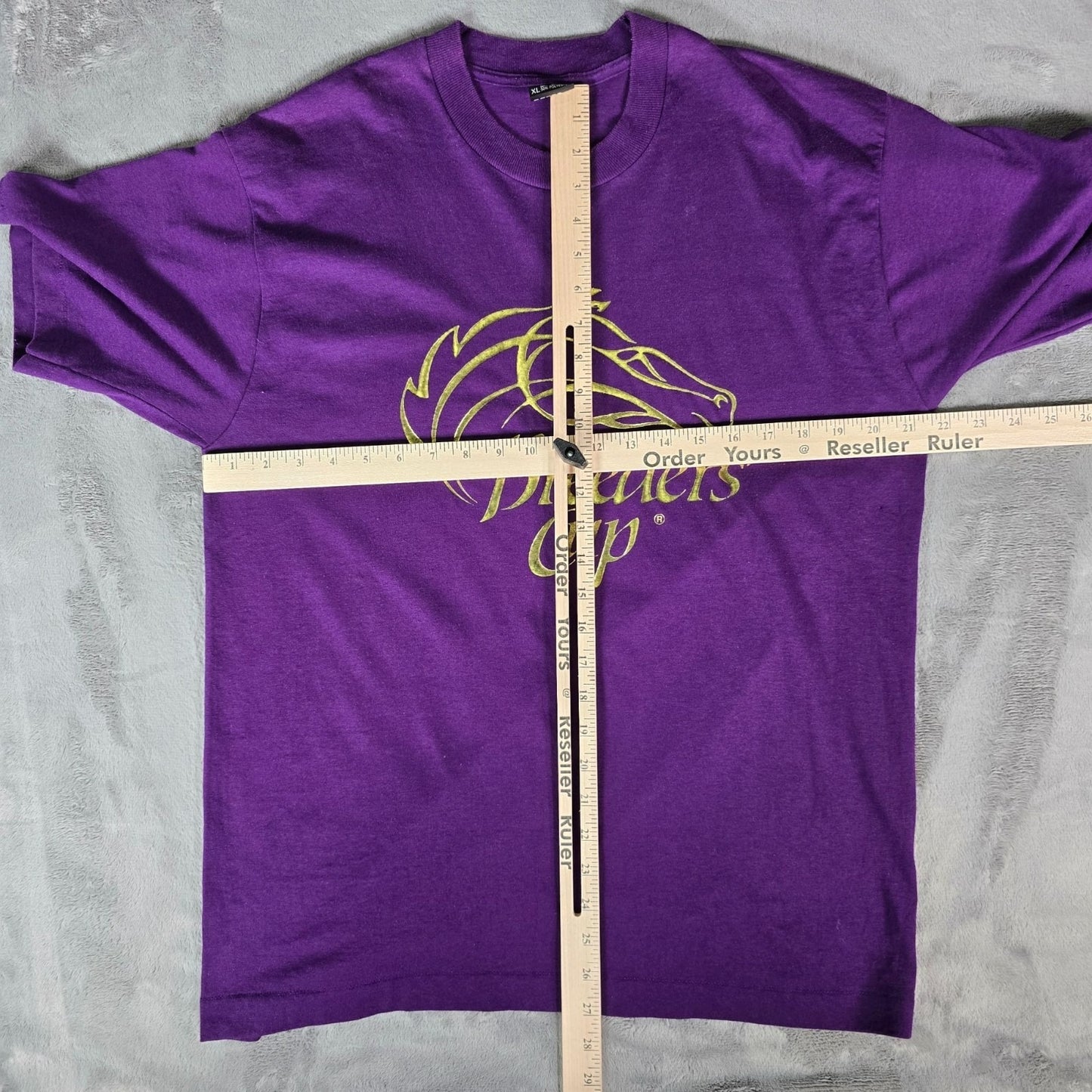 Vintage Early 1990s Screen Stars Best Breeders Cup Gold Foil Logo T-Shirt (L)