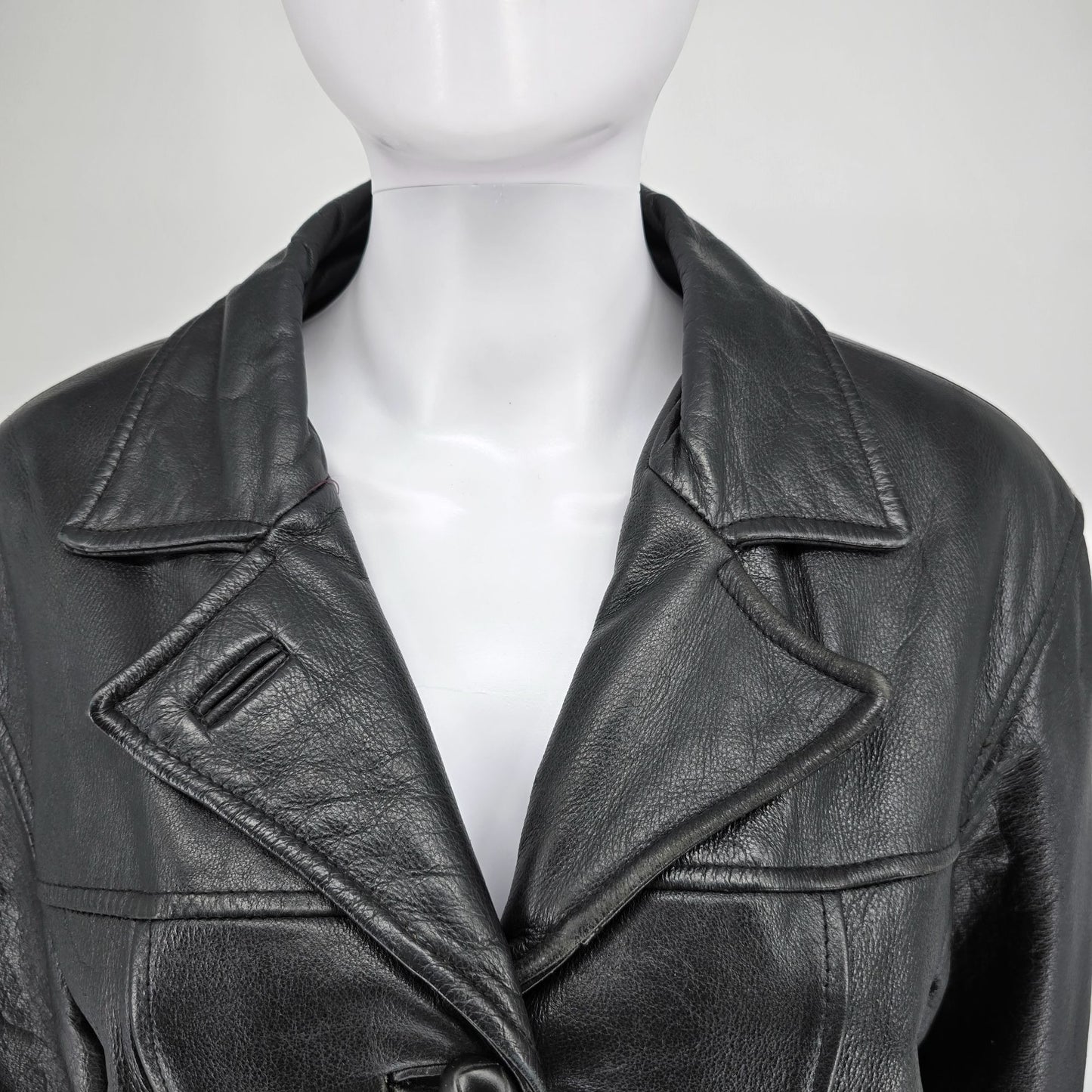 Vintage 1990s Tannery West 3M Thinsulate Lined Black Leather Belted Jacket (M)