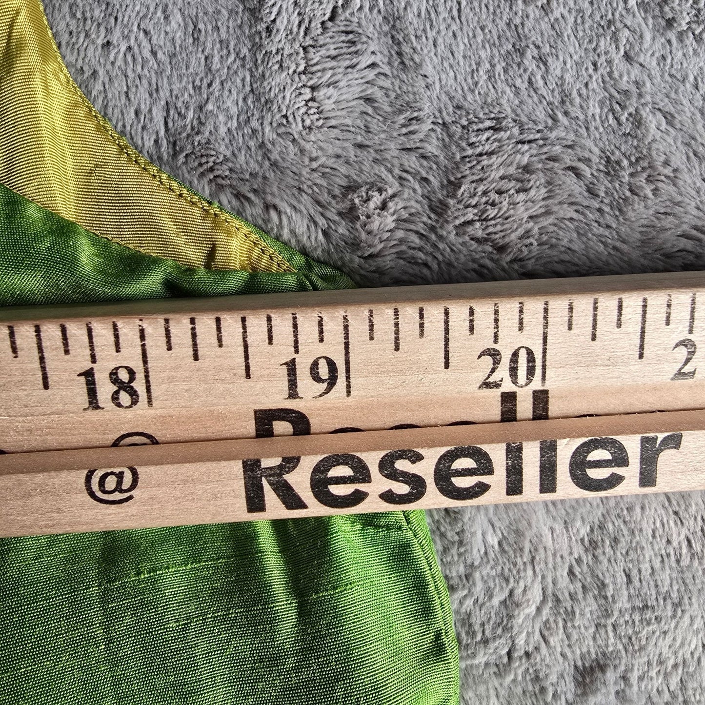 Vintage 1990s Unisex Lime Green/Chartreuse Slubbed Silk Open Front Boho Vest (M)