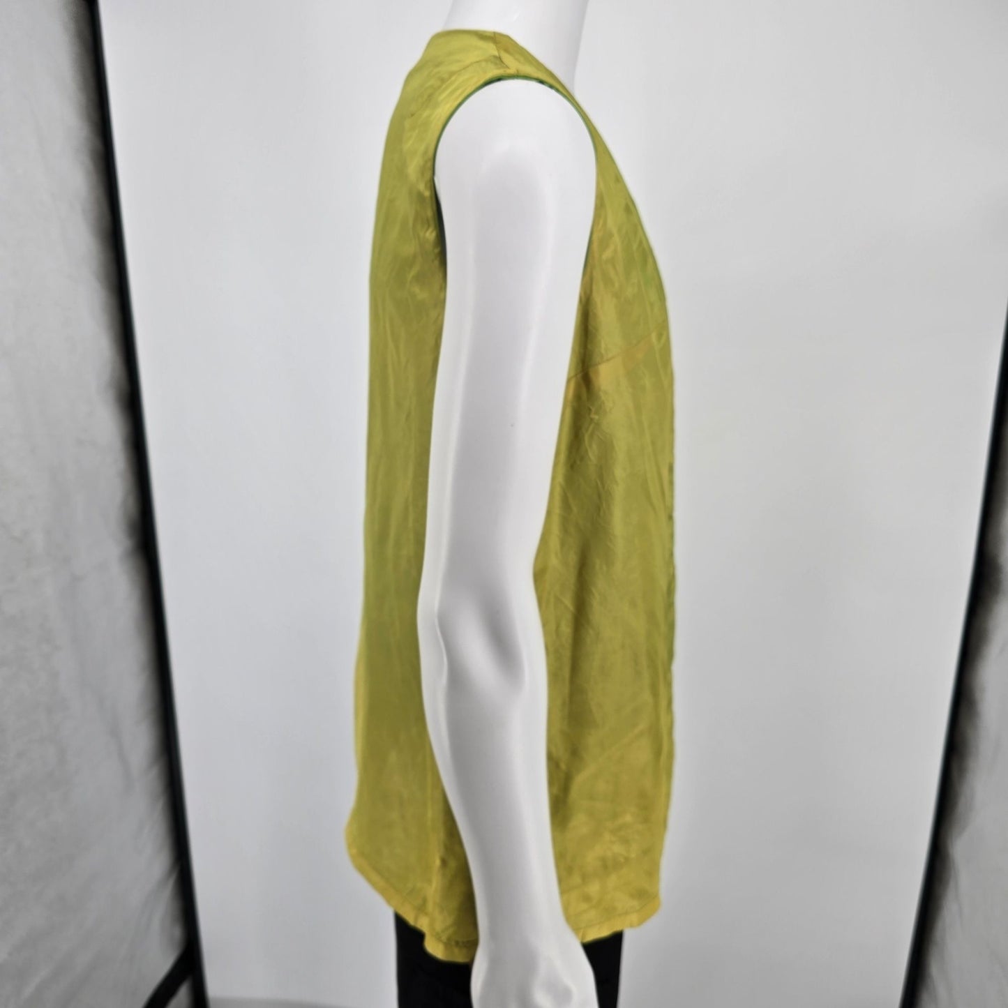 Vintage 1990s Unisex Lime Green/Chartreuse Slubbed Silk Open Front Boho Vest (M)