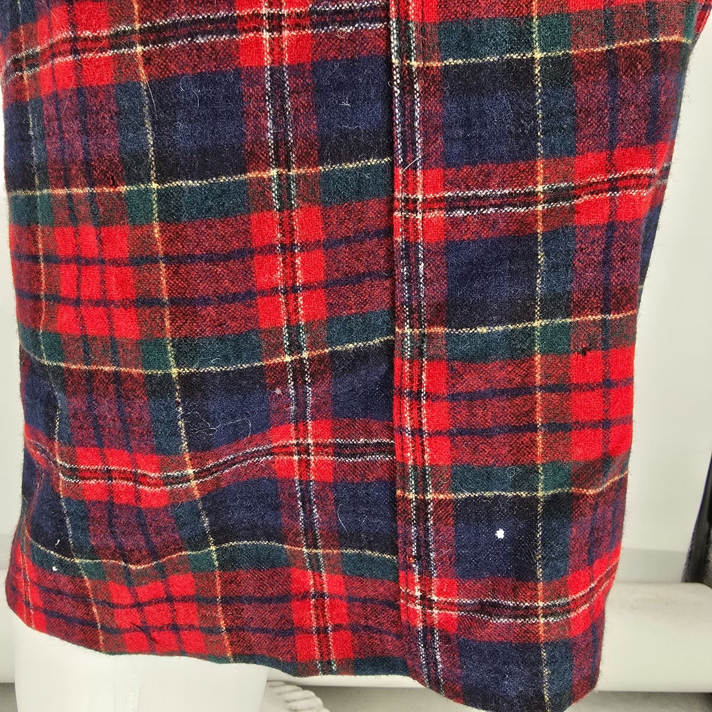 Vintage 1970s Pendleton Macphereson Red Tartan Virgin Wool Belted Robe (M)
