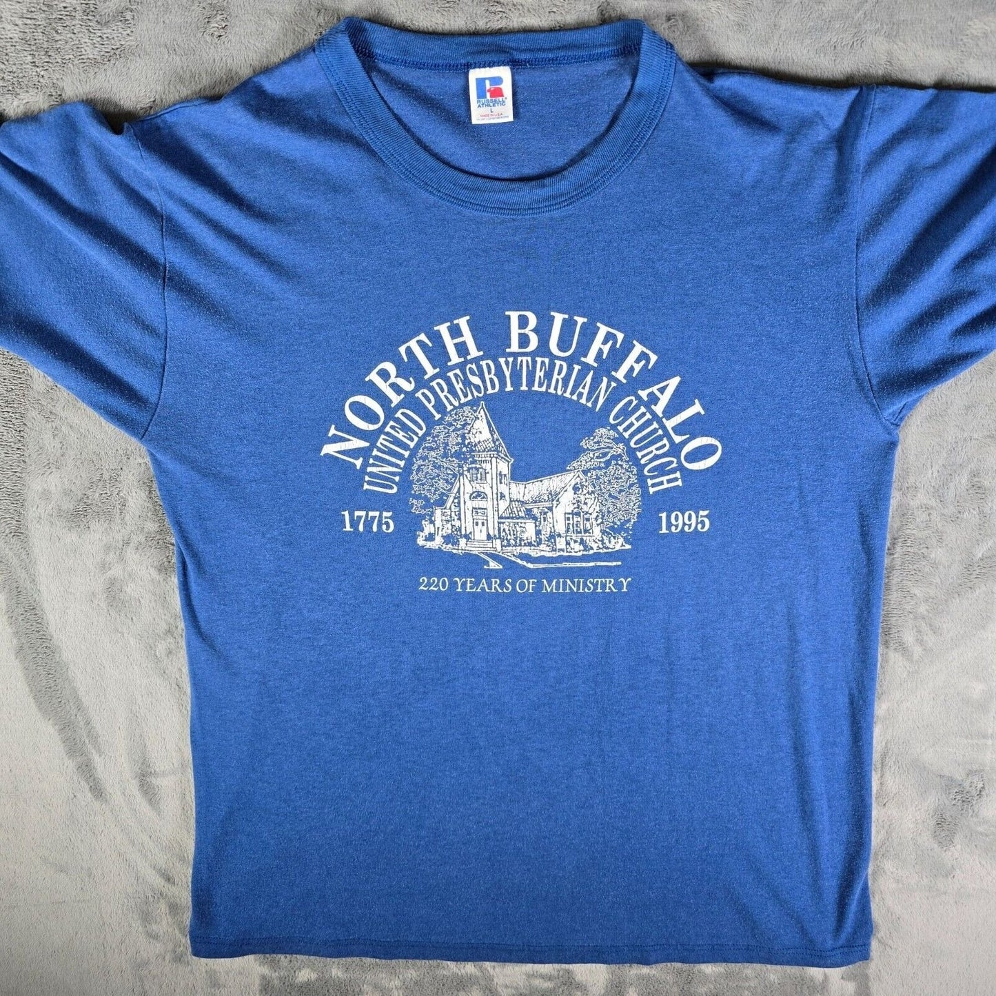 Vintage 1995 Blue North Buffalo United Presbyterian Church 200 Years T-Shirt (L)
