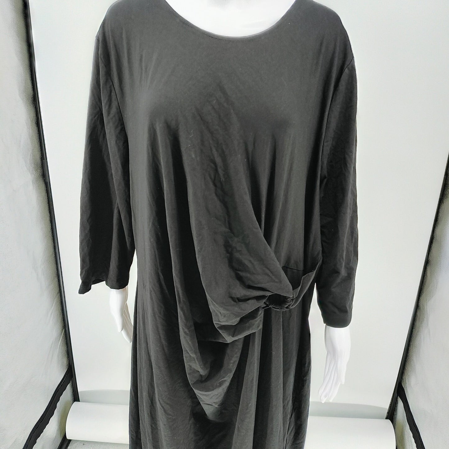 NWT Ulla Popken Black Scoop Neck 3/4 Sleeve Maxi Dress (Size 28/30) *Shelf Wear*