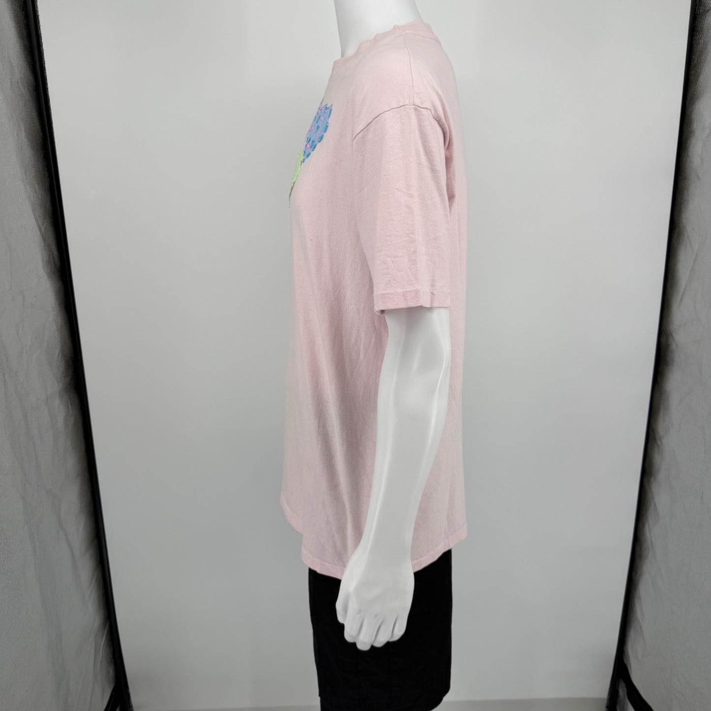Distressed Vintage 1990s Hanes Handmade Pastel Heart Appliqué T-Shirt (L)