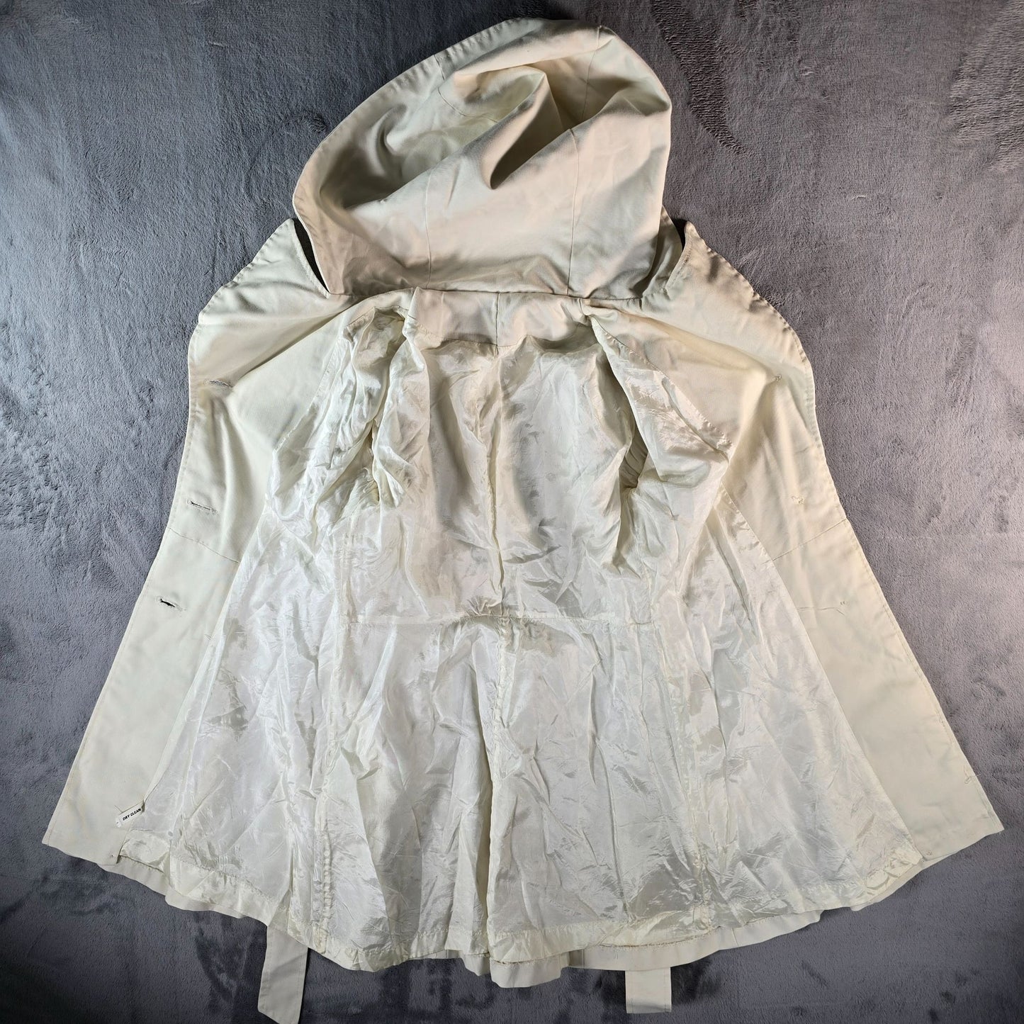 2010s Unbranded Women's Cream/Off-White Single-Breasted Belted Trench Coat (S)