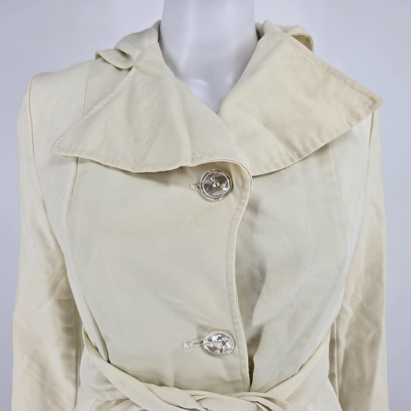 2010s Unbranded Women's Cream/Off-White Single-Breasted Belted Trench Coat (S)