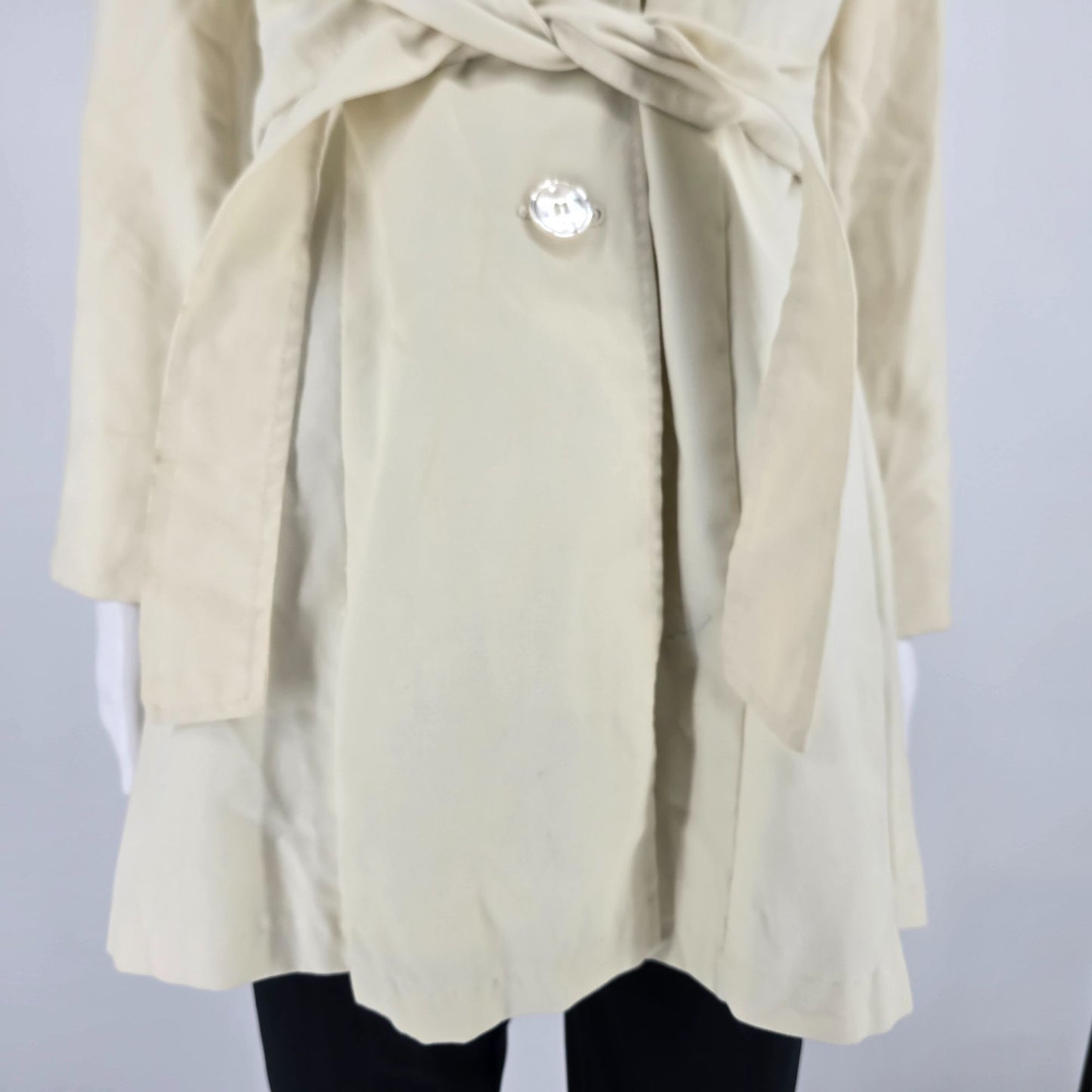 2010s Unbranded Women's Cream/Off-White Single-Breasted Belted Trench Coat (S)