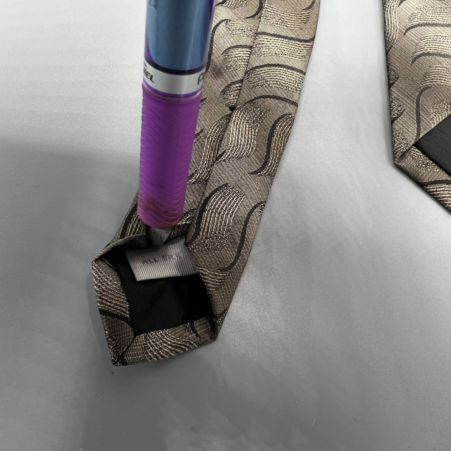 Pierre Cardin Made in USA Men's Beige/Black Wave Pattern Textured Silk Necktie